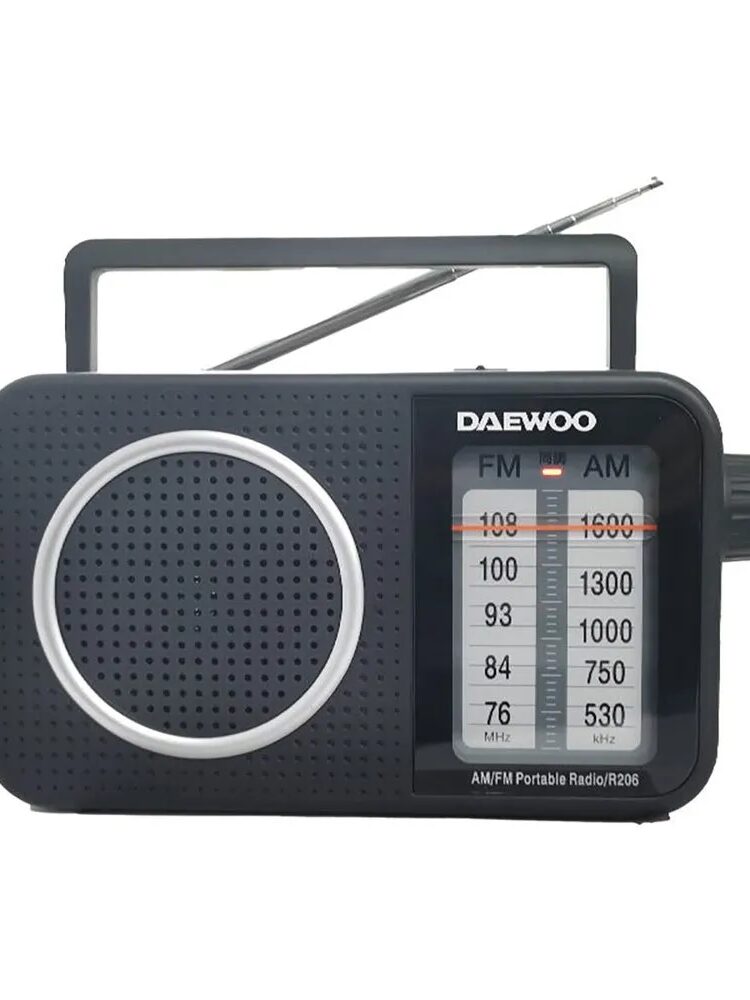 Daewoo AM/FM 4 Band Radio AC/DC/Power